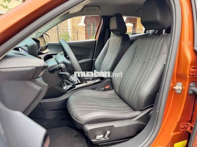 Peugeot 2008 GT-Line 1.2 AT sản xuất 2024