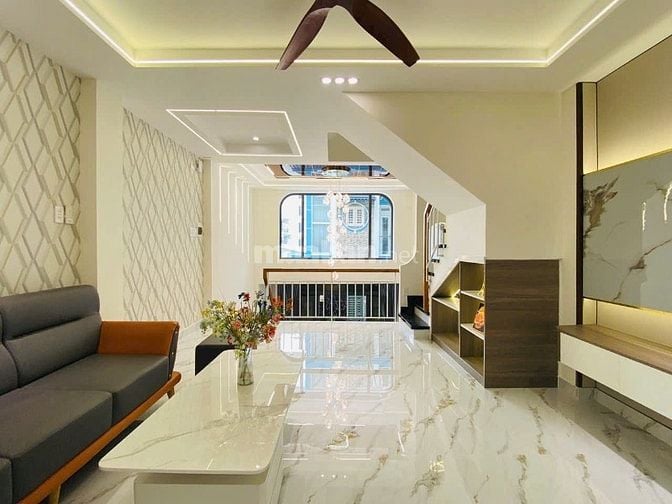 Bán căn 48,8m2 giá 3 tỷ 270 triệu đường Phan Chu Trinh,P24, Bình Thạnh