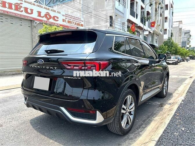 Cần bán Ford Territory 2023 Titanium X- siêu lướt
