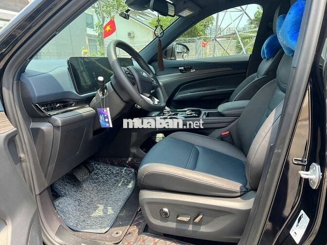 Cần bán Ford Territory 2023 Titanium X- siêu lướt