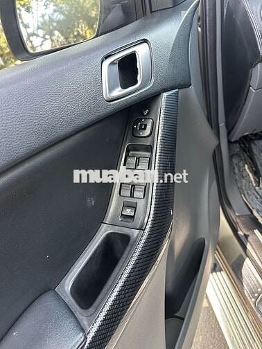 Gd cần bán mazda BT50 2015 bản đủ số tđ chính chủ