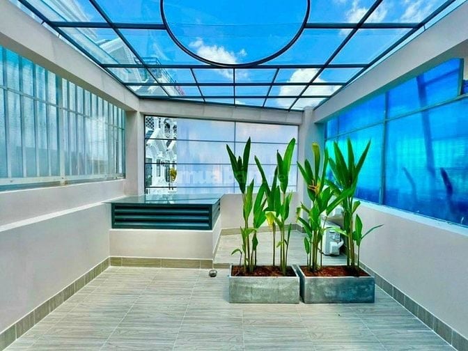 Vỡ nợ bán gấp nhà Lê Văn Miến. Thảo Điền. Quận 2. Giá 3 tỷ 690.