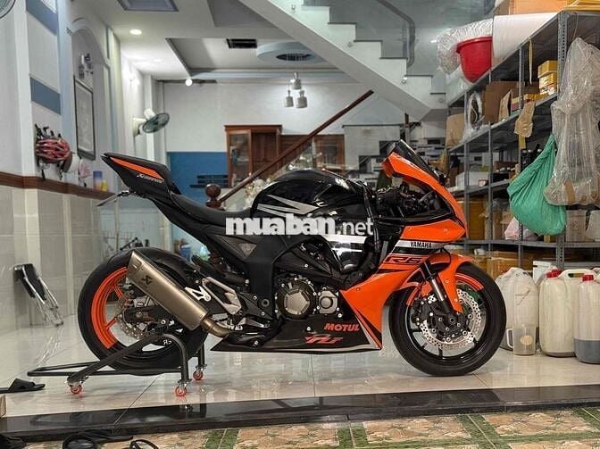 Bán Z800 2015 – lên full Sport Form R1