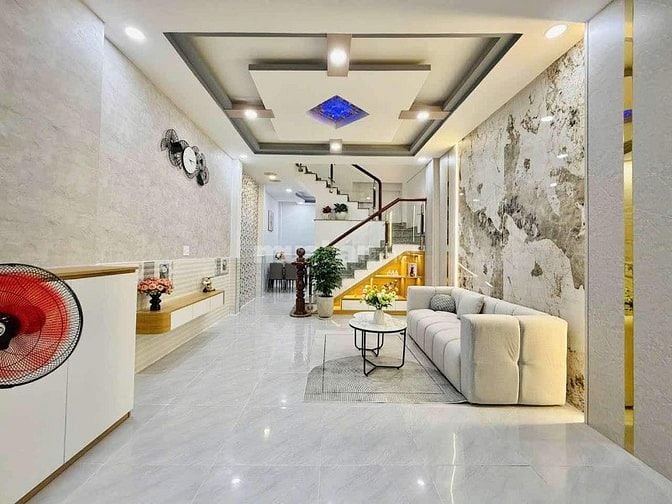 Bán nhà ngang 10m Lê Văn Sỹ Q3 dòng tiền 180tr/năm nhỉnh 5 tỷ