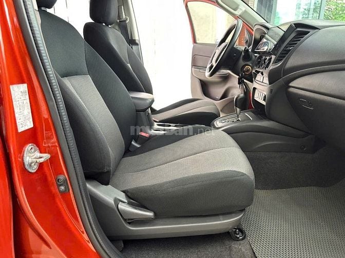 Mitsubishi Triton 4x2 AT MIVEC 2020 - 70.000km