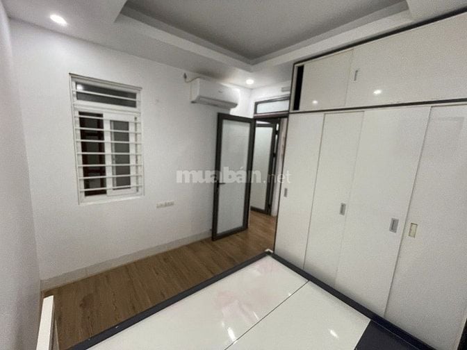 Chính chủ cho thuê CCMN 46m2 2PN + 1PK tại ngách 4/376 Khương Đình