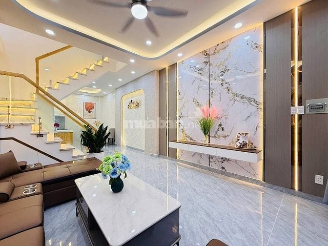 Chỉ 1 căn duy nhất. Đường Lê Quý Đôn, P11,Phú Nhuận hẻm 6m giá 2,56tỷ.