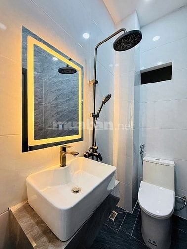 Chỉ 1 căn duy nhất. Đường Lê Quý Đôn, P11,Phú Nhuận hẻm 6m giá 2,56tỷ.