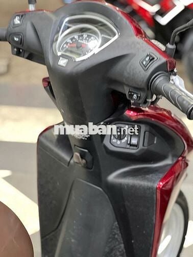 Vision đời 2023 smarkey xe đẹp lướt, máy zin êm.