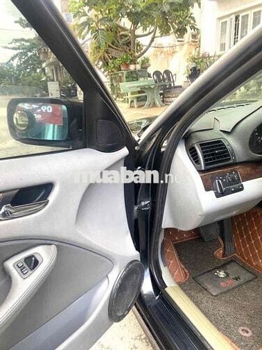 BMW 3 Series 2003 325i AT - 112 km