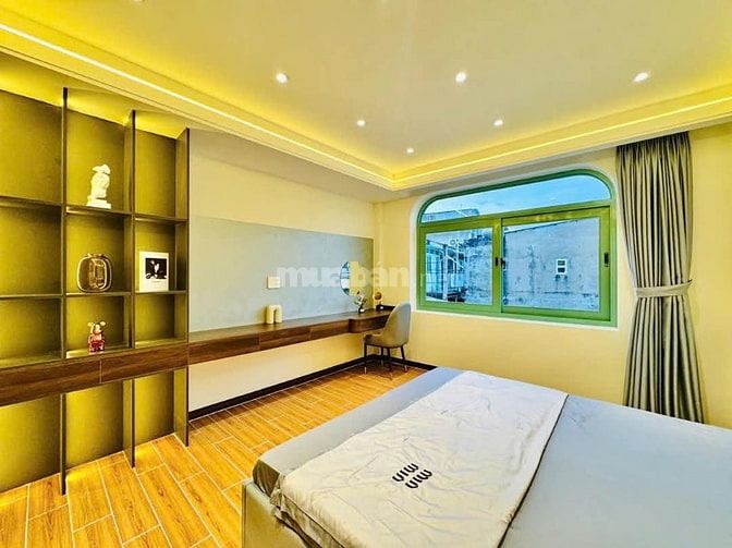 NHÀ ĐẸP GIÁ CỰC TỐT| đường Đoàn Văn Bơ P8 Q4| hẻm xe hơi|DT 55m2