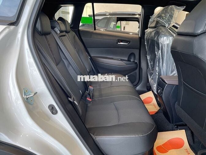 TOYOTA COROLLA CROSS 1.8 HYBRID MÀU TRẮNG SX 2025