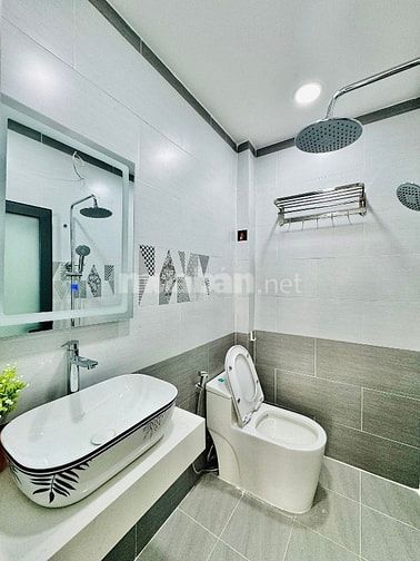 Nhà tuyệt đẹp CAO CẤP hẻm Lê Quang Định, P1, Q.Gò Vấp.