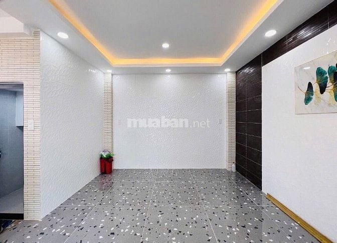 Nhà ngang lớn 5,5m đường Bùi Văn Ba, Quận 7. Giá 5,060 tỷ