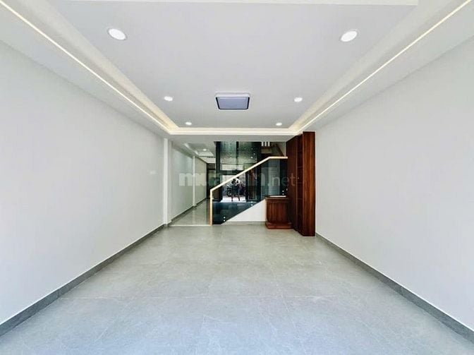 Bán nhà ở đường Nguyễn Văn Đậu, phường 11, quận Bình Thạnh, giá 2 tỷ 4