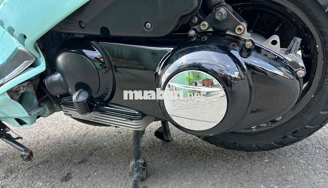 piaggio vespa Fi 2012 xe đẹp máy móc zin êm