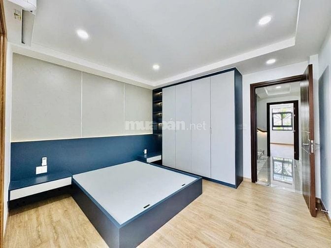 Bán nhà ở đường Nguyễn Văn Đậu, phường 11, quận Bình Thạnh, giá 2 tỷ 4