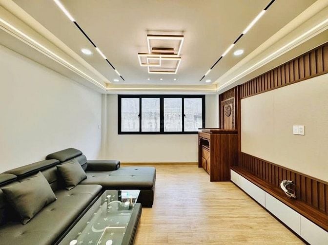 Bán nhà ở đường Nguyễn Văn Đậu, phường 11, quận Bình Thạnh, giá 2 tỷ 4
