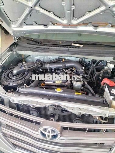 Toyota Innova 2014 E - 150000 km