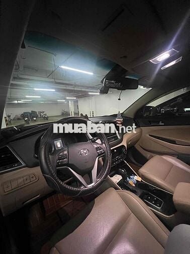 Hyundai Tucson 2016 2.0 AT Spec - 46000 km