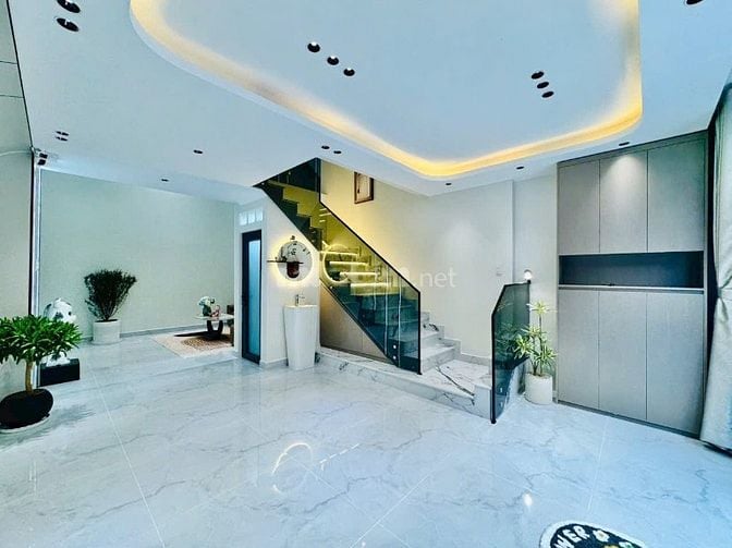 Bán nhà DT 88m2 giá chỉ 6 tỷ 990 triệu đường Phạm Văn Chiêu, Gò Vấp