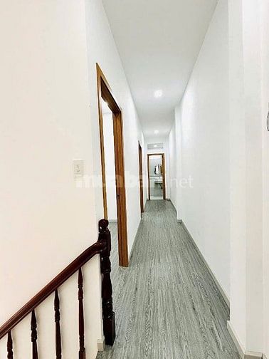 Nhà hẻm xe hơi Nguyễn Hữu Cảnh, Bình Thạnh. Ngay cầu Thủ Thiêm
