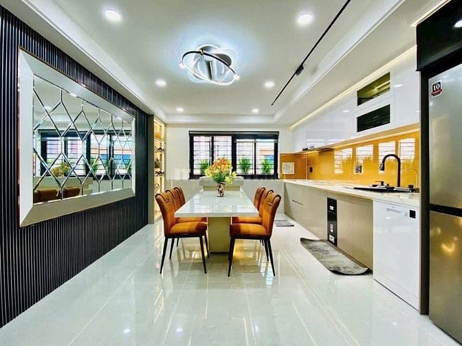 Bán nhà ở đường Hoàng Văn Thụ, phường 8, quận Phú Nhuận, giá 3 tỷ 050 