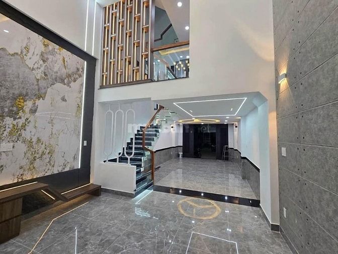 Chủ cần bán gấp nhà 43m2 xây 4 tầng Trần Bình Trọng, P5 Bình Thạnh