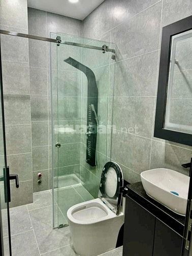 Cần cho thuê nhà giáp Tên Lửa - nhà mới đẹp giá 20tr