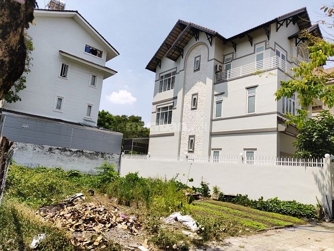 Bán 33 nền thổ cư Lê Văn Lương, Q7. Gần SC Vivo. Giá từ 2 tỷ 550/ 80m2
