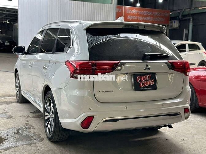 Mitsubishi Outlander 2022 2.0 CVT - 38000 km