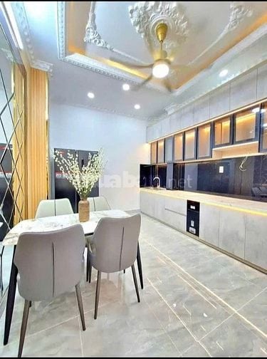 NHÀ MỚI GIÁ MỀM KHÔNG CẦN SANG SỬA VÀO Ở ĐƯỢC NGAY ĐƯỜNG BÀN CỜ,P6,Q3
