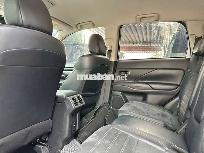 Mitsubishi Outlander 2022 2.0 CVT - 38000 km