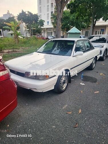 Toyota Camry 1987 2.0 MT - 222222 km