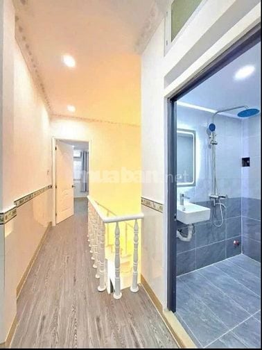 NHÀ MỚI GIÁ MỀM KHÔNG CẦN SANG SỬA VÀO Ở ĐƯỢC NGAY ĐƯỜNG BÀN CỜ,P6,Q3