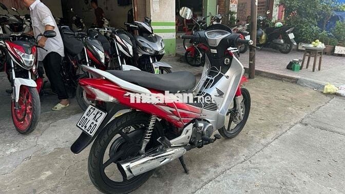 Future neo gt 2006 đỏ 00460 ( hỗ trợ góp )