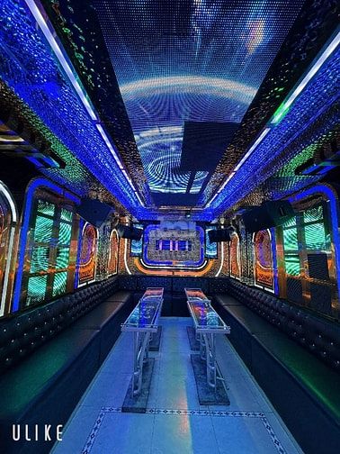 TUYỂN NHÂN VIÊN PHỤC VỤ KARAOKE TẠI BÌNH DƯƠNG