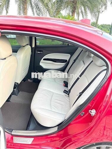 Mitsubishi Attrage 2017 1.2 CVT - 82000 km