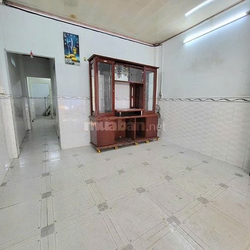 Gần cầu Tân Thuận, DT 4x13m, chỉ 3,7 Tỷ