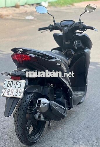 Bán Vario 125 Đen 2021