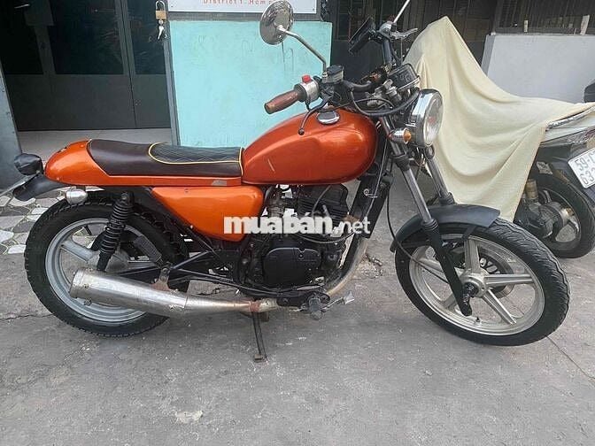 Hyosung 125cc up tracker