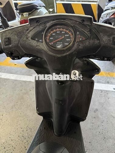 1 ĐỜI CHỦ BÁN XE CLICK 110 2010