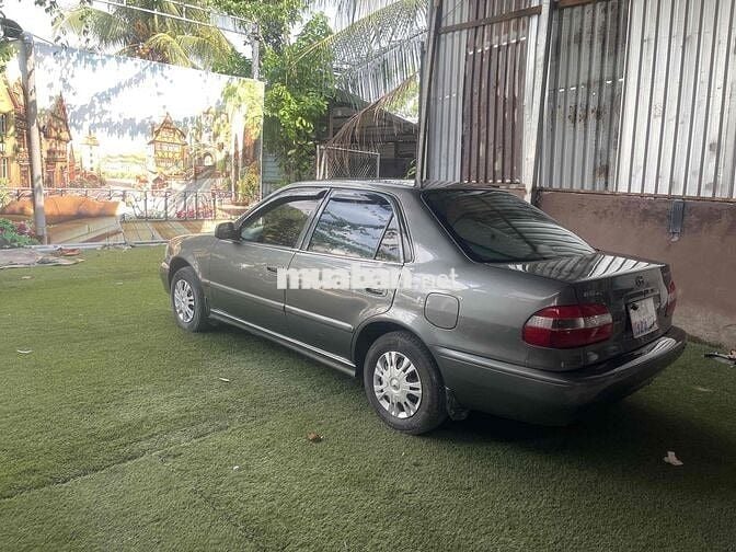 Toyota Corolla 2000 GLi 1.6 MT - 171000 km