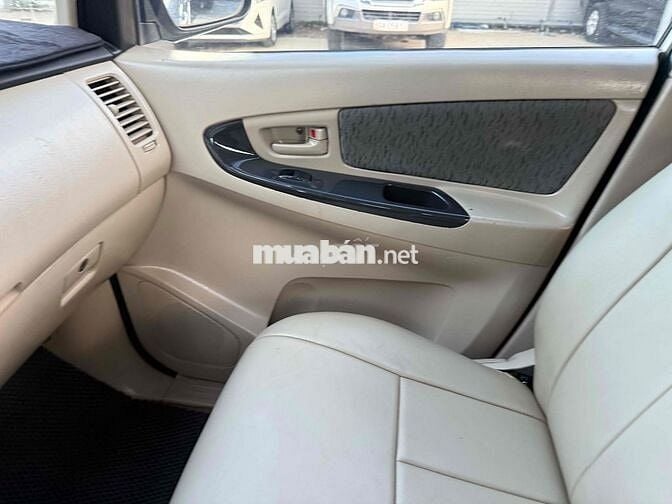 Toyota Innova 2016 xe chính chủ cực đẹp