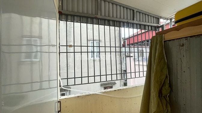Phòng trọ chính chủ Điều hòa, nóng lạnh, có ban công,intenet...
