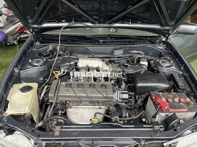 Toyota Corolla 2000 GLi 1.6 MT - 171000 km