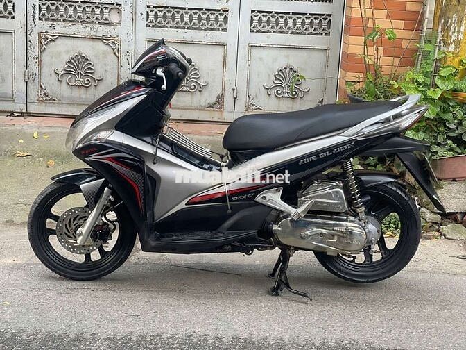 Honda Airblade Fi dky 2017 mới 98%