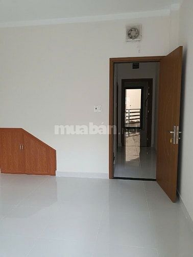 Cho thuê nguyên căn 1005/53 Nguyễn Kiệm, P.3, Gò Vấp