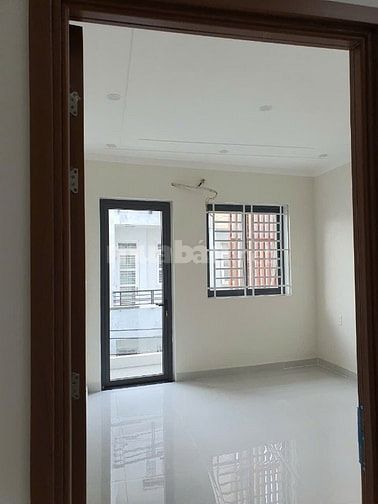 Cho thuê nguyên căn 1005/53 Nguyễn Kiệm, P.3, Gò Vấp