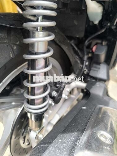 SH 160i 2024 lướt 1306 km BSTP mới đẹp long lanh